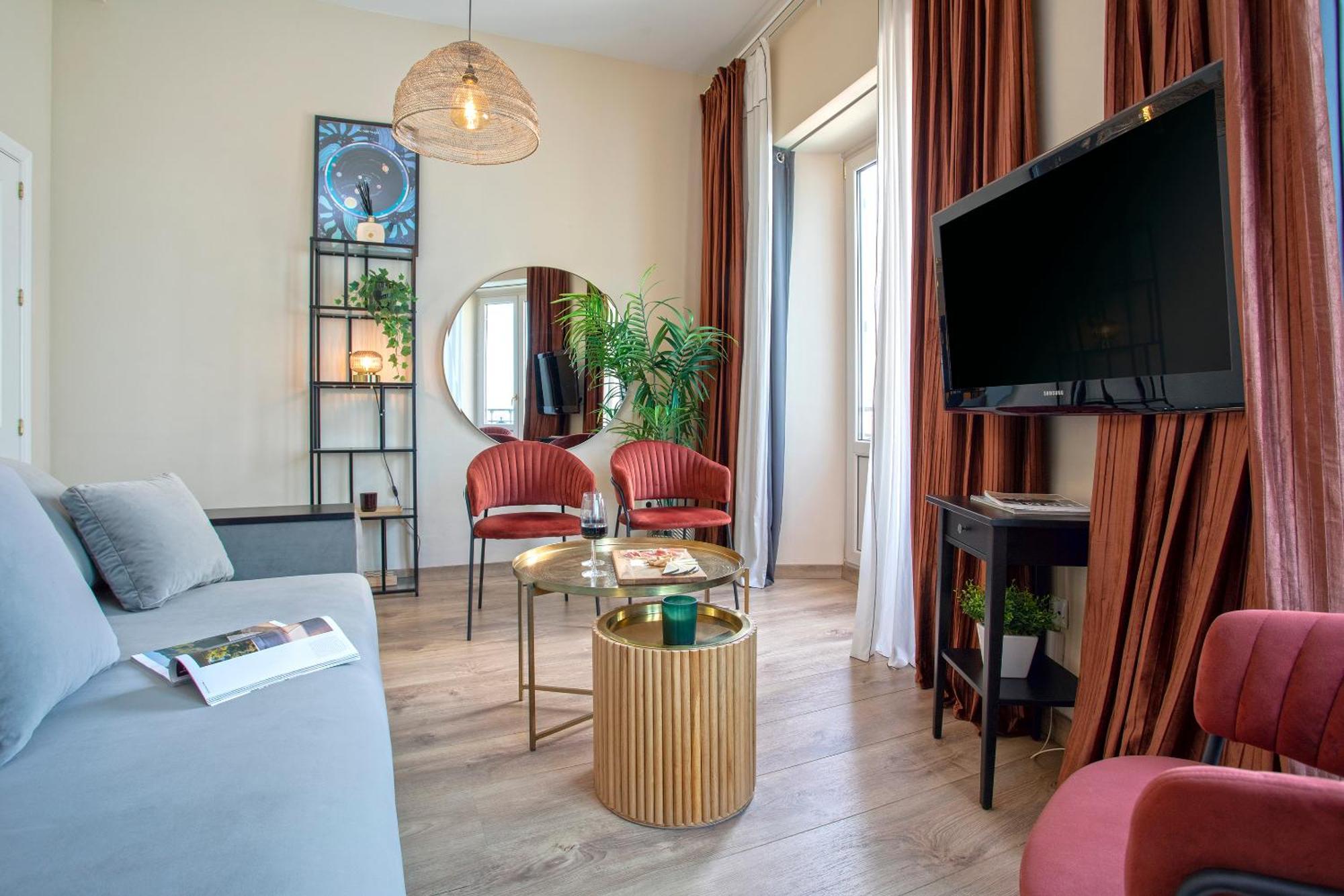 Apartamento Reformado En Malaga Centro By Rent Me Luaran gambar